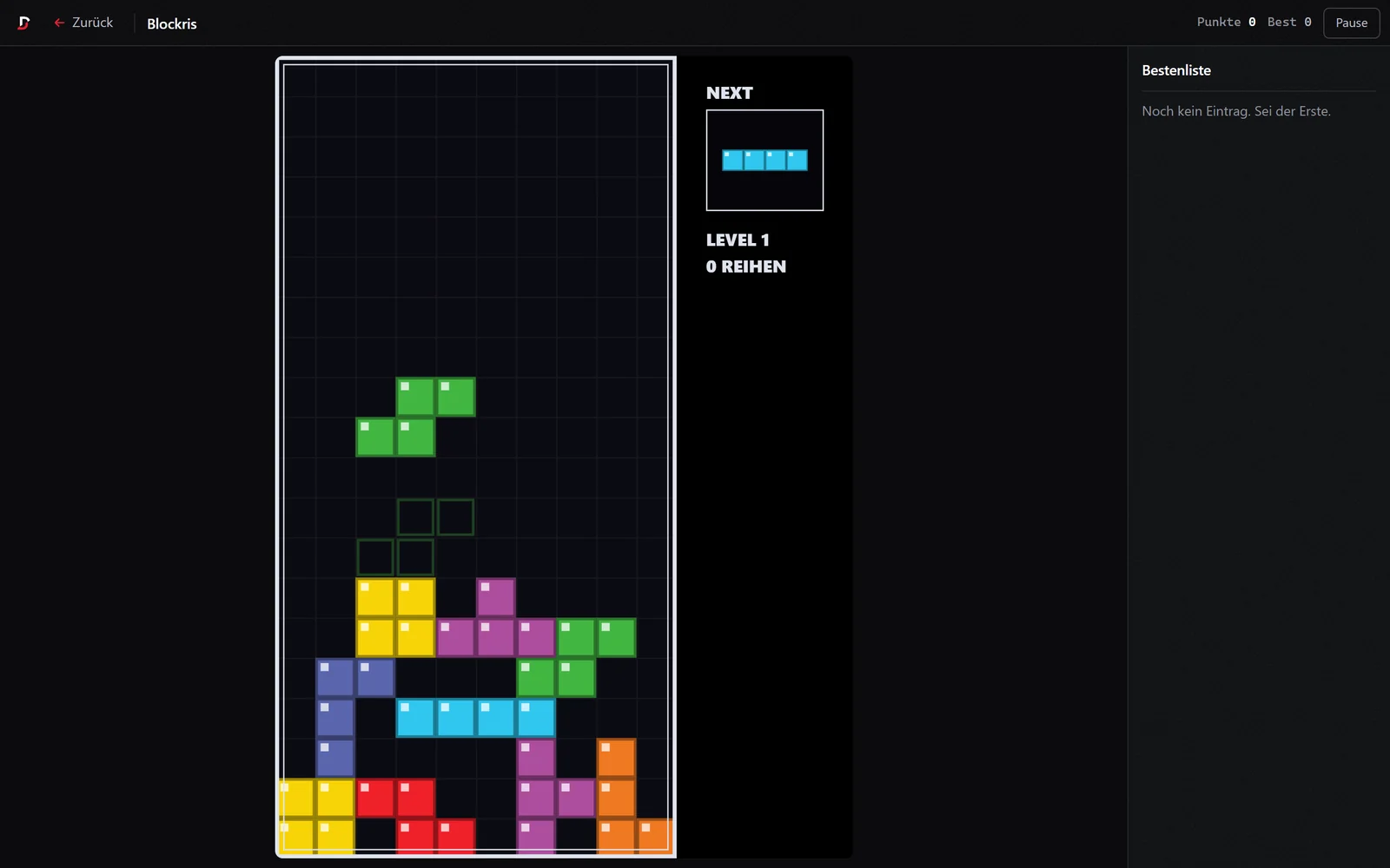 Blockris during a game: stacked pieces at the bottom, above them the falling piece with its shadow, next to it the next piece, level and rows, on the right the still empty leaderboard